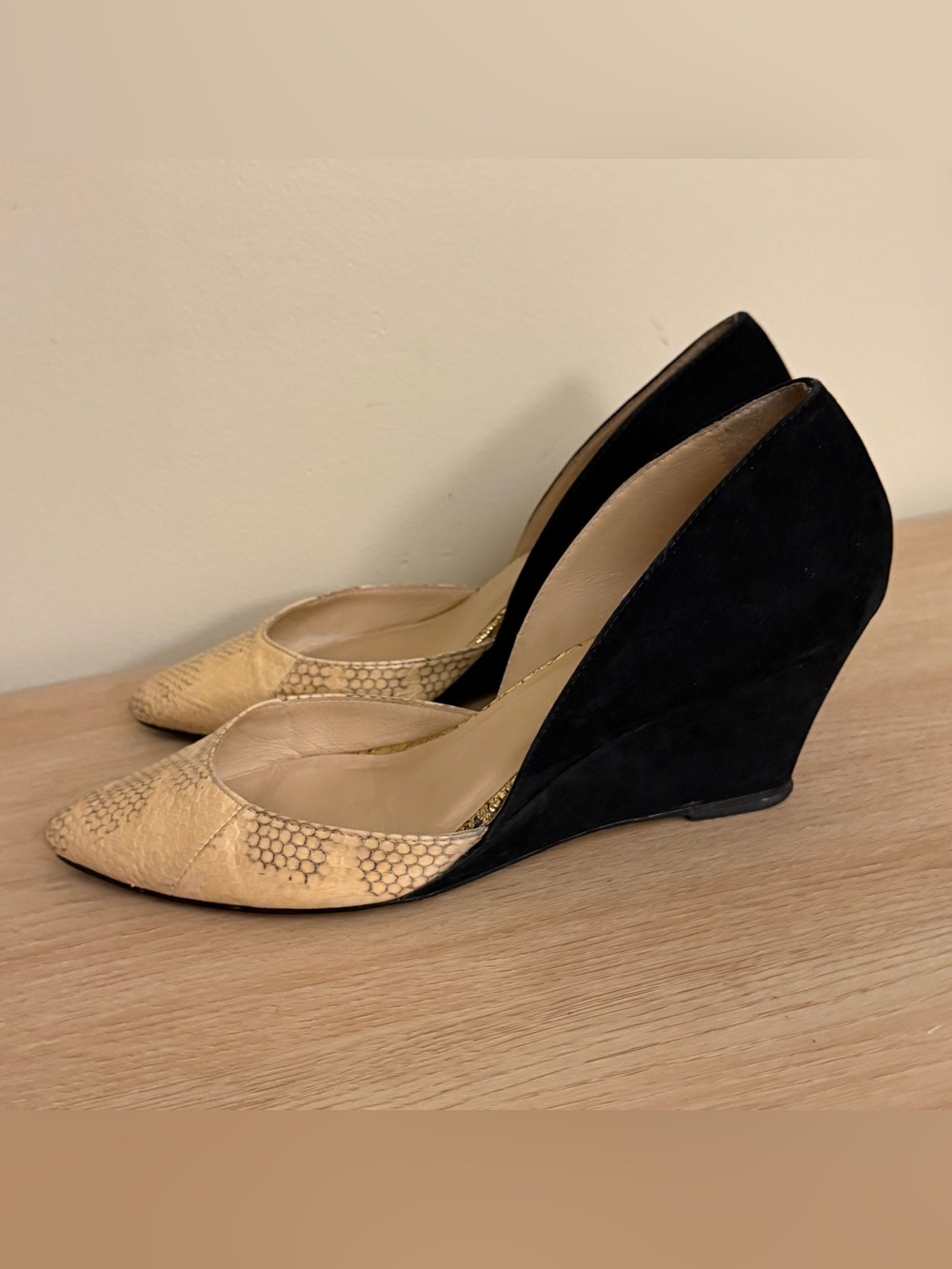 Loeffler Randall Black Suede and Beige Snakeskin Wedge Pumps 8B - Picture 1 of 9